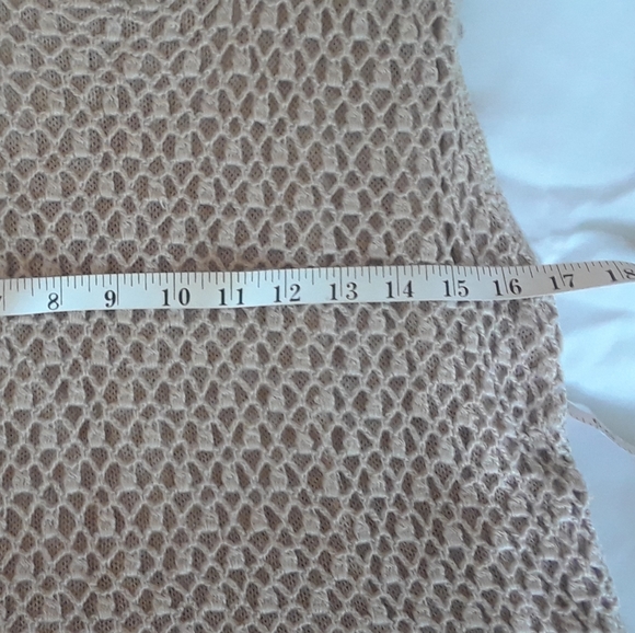 Vintage crocheted tank top - Picture 3 of 5